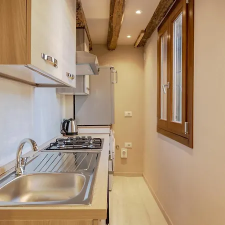 Andrea Flat 3rd Floor Апартаменты Венеция