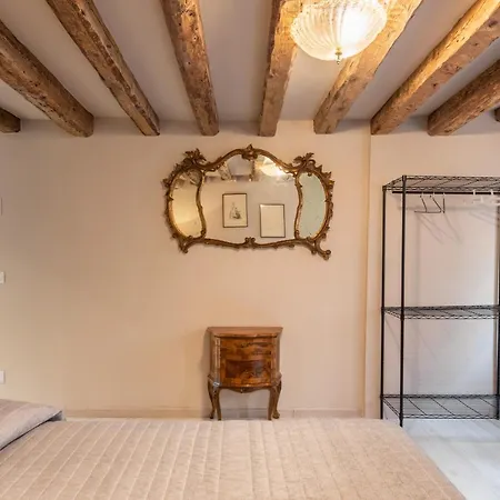 Apartamento Andrea Flat 3rd Floor Veneza