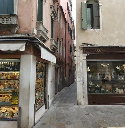 Andrea Flat 3rd Floor Apartamento Veneza