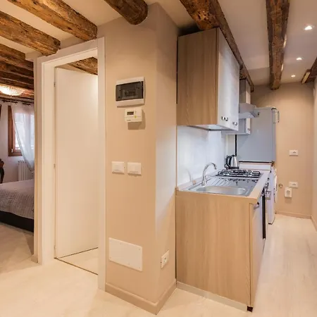 Apartamento Andrea Flat 3rd Floor Venecia